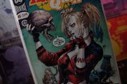 Harley Quinn ! Issue #49 ! To Be or Not To Be Cover ! 2018 ! by DC Comics !