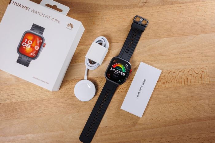 Huawei Fit 4 pro, barely used, comes with box