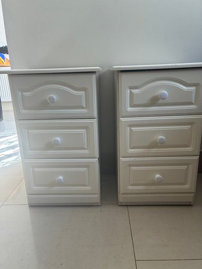 Bedside lockers with lamps