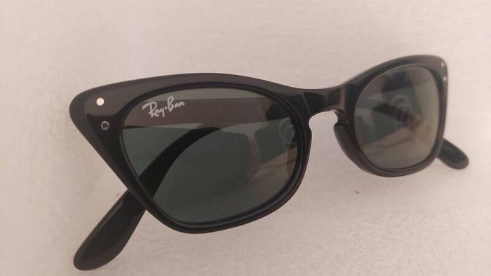 Brand New Childrens RayBan Miss Burbank Kids