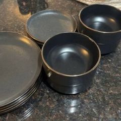plates