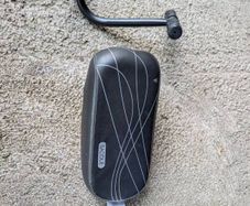 Bike pannier seat