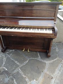 piano