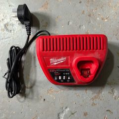 milwaukee C12C li-ion charger