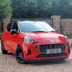 Hyundai i10 Deluxe Plus TwoTone