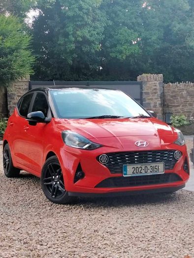 Hyundai i10 Deluxe Plus TwoTone