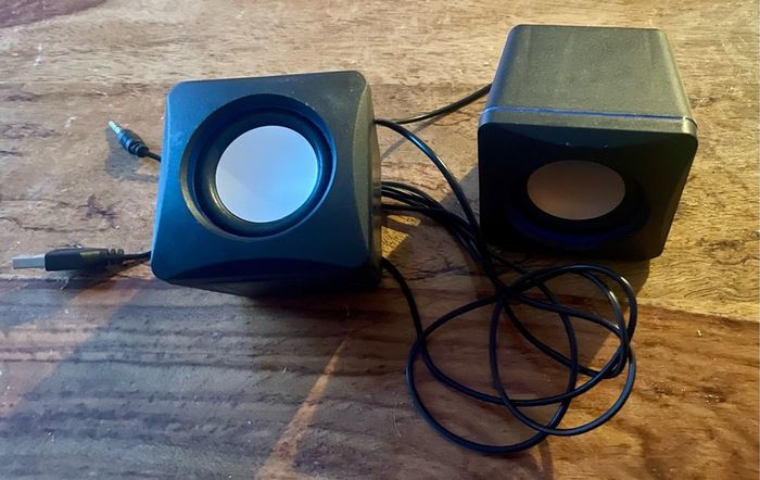 speakers for PC / laptop or phone