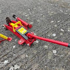 Car jack 2 ton with axle stands