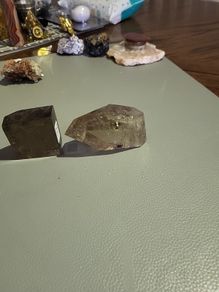 Golden rutilated quartz