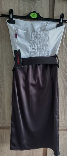 new dress satin look size Xs with belt
