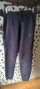 Size M tracksuit  bottom.