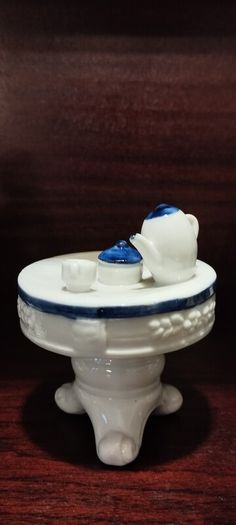 Vintage Porcelain afternoon tea figurines set