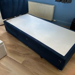 Respa single divan bed with matching headboard