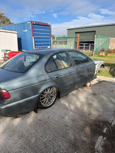 E39 parts