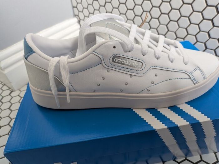Adidas Sleek Womens