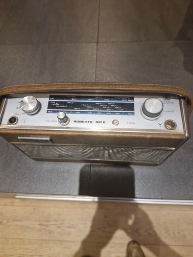 Roberts radio