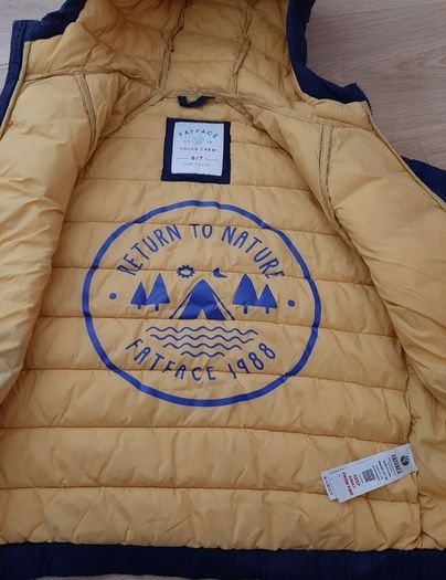 Fatface boys jacket age 6 - 7 years.RRP 46