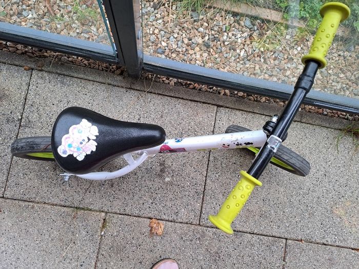 Kids balance bike