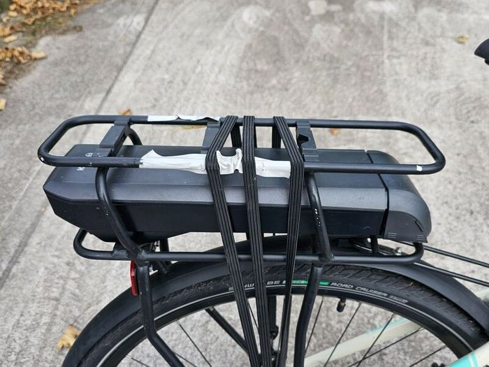 Raleigh Felix Step-Through E-Bike (Mint Condition
