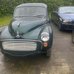 Triumph Spitfire 1978 & Morris minor 1000