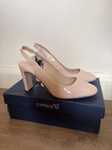 Nude high heel