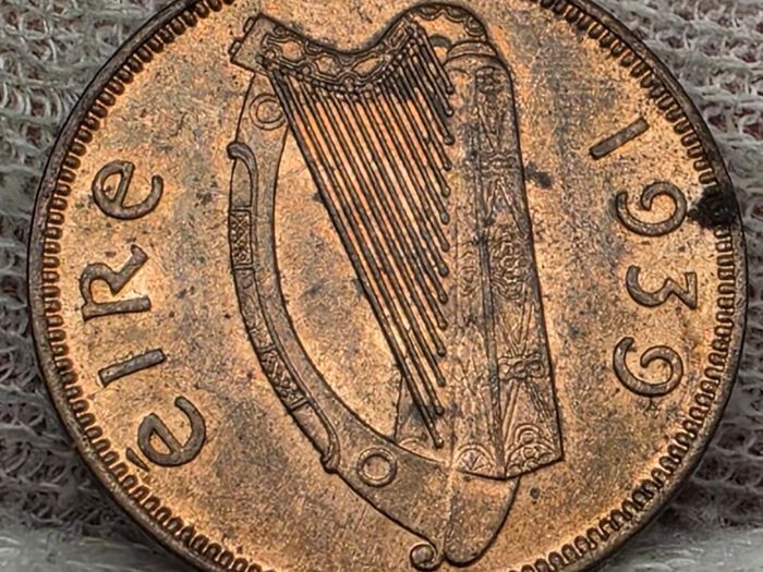 Ireland 1939 1/4d Farthing Beautiful Uncirculated Red