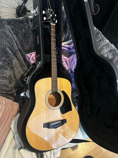 Tenor guitar
