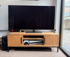 EZ Living Solid Oak TV Stand / Media Uni