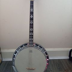 Tanglewood 4-String Tenor Banjo (Union Series)  G