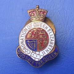 Queen Elizabeth II Coronation 1953 - commemorative enamel badge issued by the Lanark Town Council ( a scarce badge).