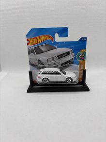 Hot Wheels 94 Audi Avant RS2