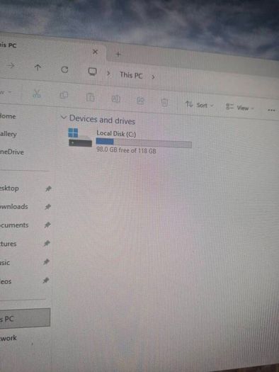 Dell optiplex Tiny 3070, i3 8th gen, 8gb, 128 ssd, windows 11