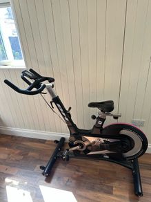 Exercise spin bike
