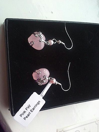 Giani Jewellery Pink Heart earrings
