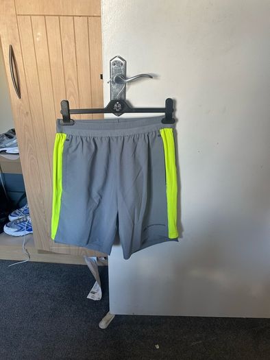 Monterrain shorts and t shirt