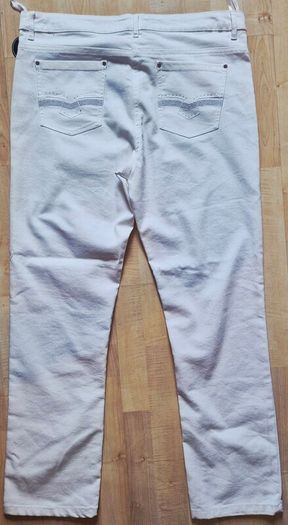 White Jeans