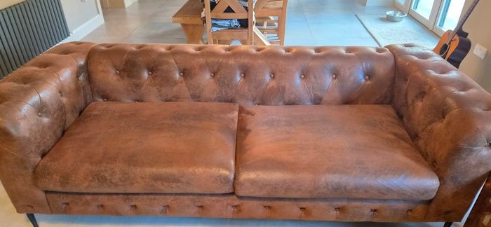 3-2-1 sofa and armchair suite