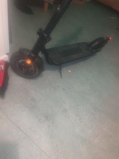 e-scooter P U R E