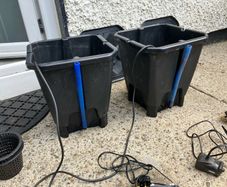 2 Hydroponic Pots