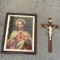 Vintage Sacred Heart Picture & Crucifix