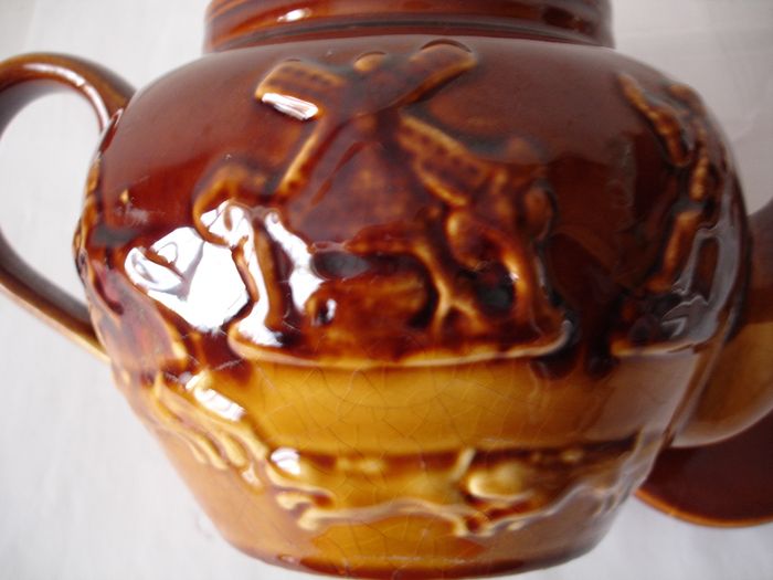 Arthur Wood Hunting Scene Lambeth Glazed  Stonewear Teapot early 1900's