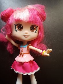 Shopkins Shoppies Doll Donatina Donut Shop Pigtails Girl Figure Vinyl Pink Skirt