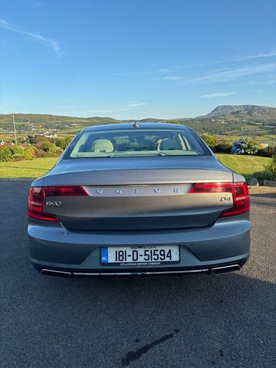 2018 Volvo S90 D4 Inscription Automatic
