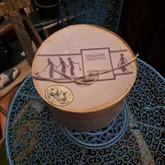 Vintage Bergdorf Goodman Hat Box @Hat