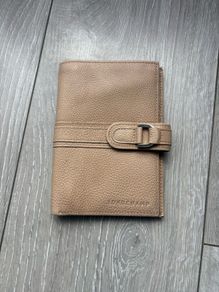 Longchamp wallet