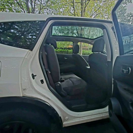 2012 Nissan Qashqai+2 1.5 Diesel 6-Speed Manual2