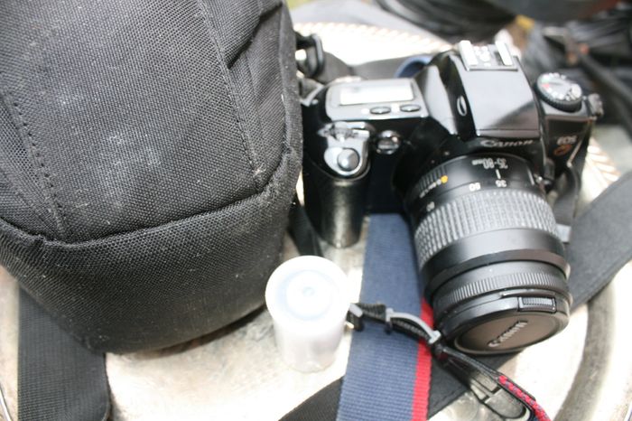 Canon Eos 88 (eos 3000 )+ Ef 35-80mm Lens