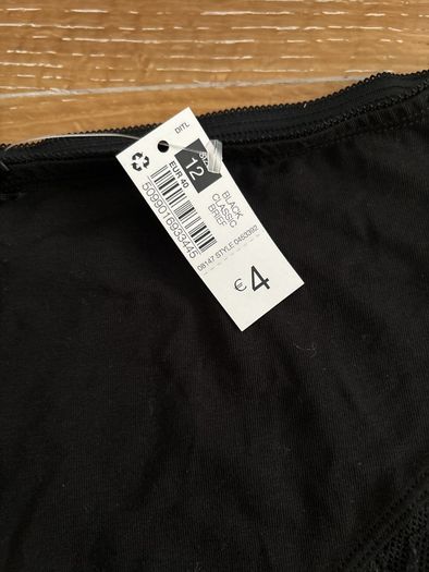 Brand New Black Classic Pants Size 12