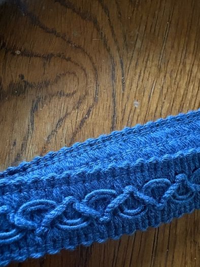 New 10.4 metres of blue half inch thick upholstery gimp