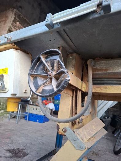 bench  saw 110